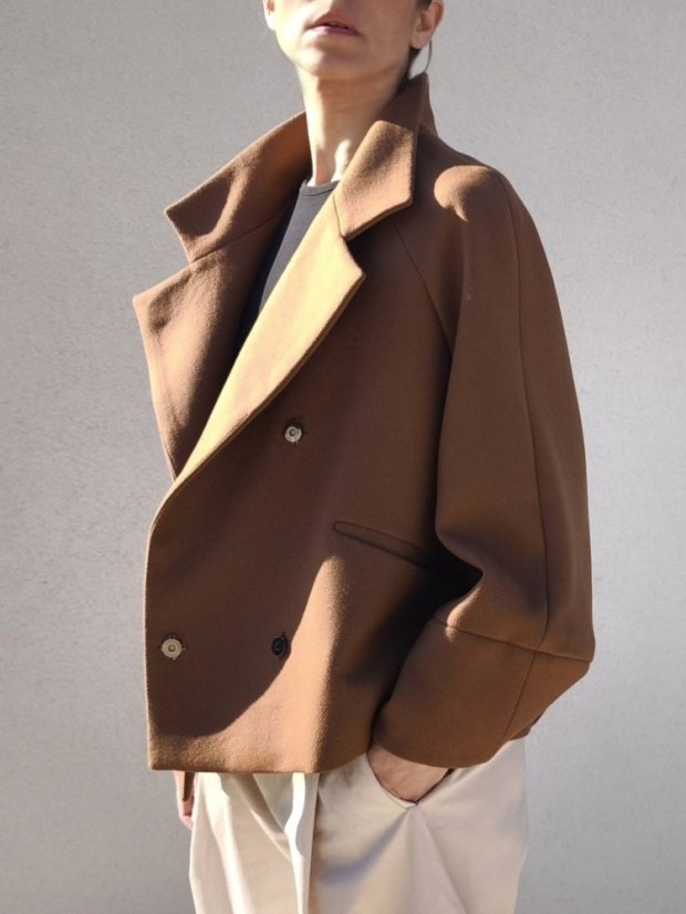 coat _SIX_ - size: S, color: grey