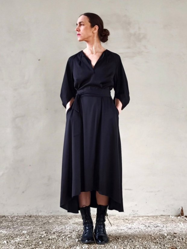 šaty_EIGHT_ viscose satin - veľkosť: XS, farba: čierna