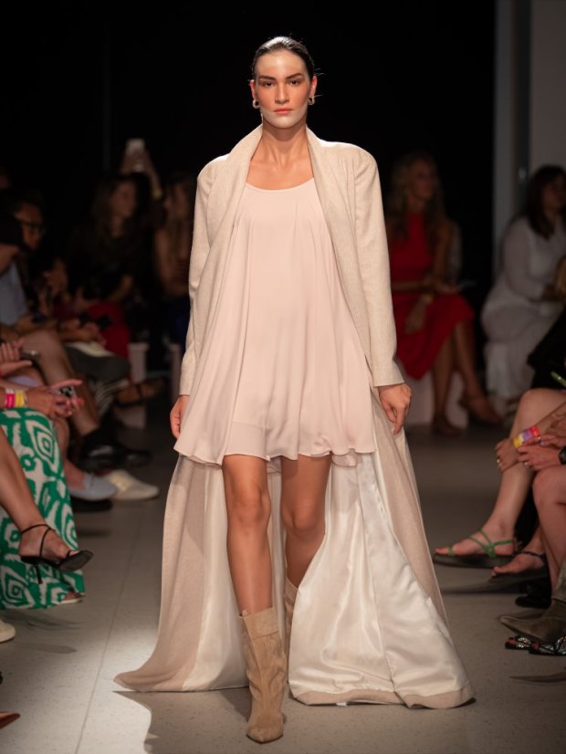 kabát _THREE_ - veľkosť: 38, farba: čokoládová