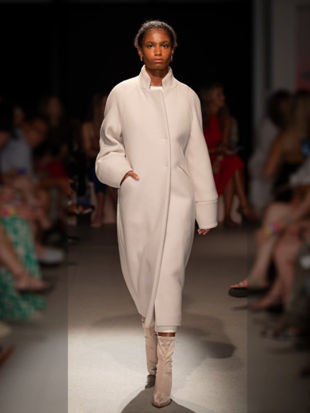 coat_FIVE_ - size: S, color: beige