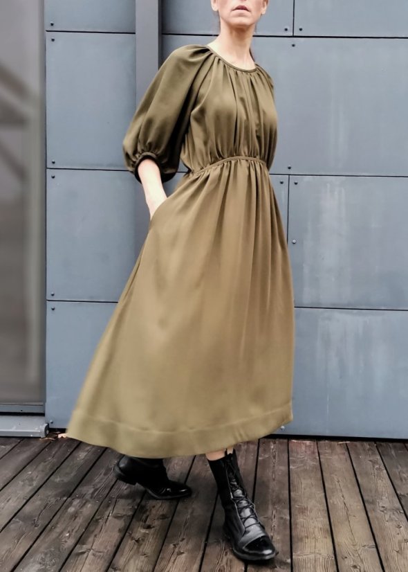 šaty_SIX_archive
