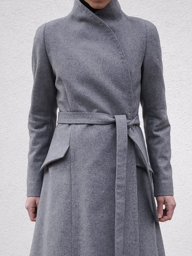 kabát _THREE_ - veľkosť: 38, farba: čokoládová