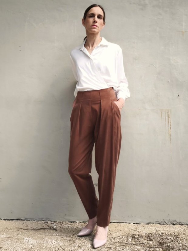 trousers_THREE_slim line
