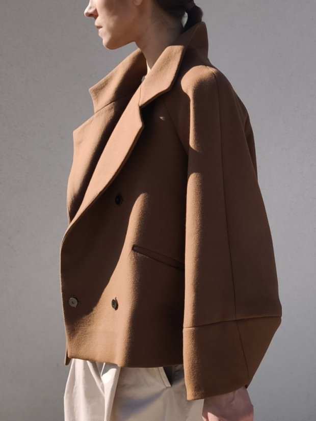 coat _SIX_ - size: S, color: grey