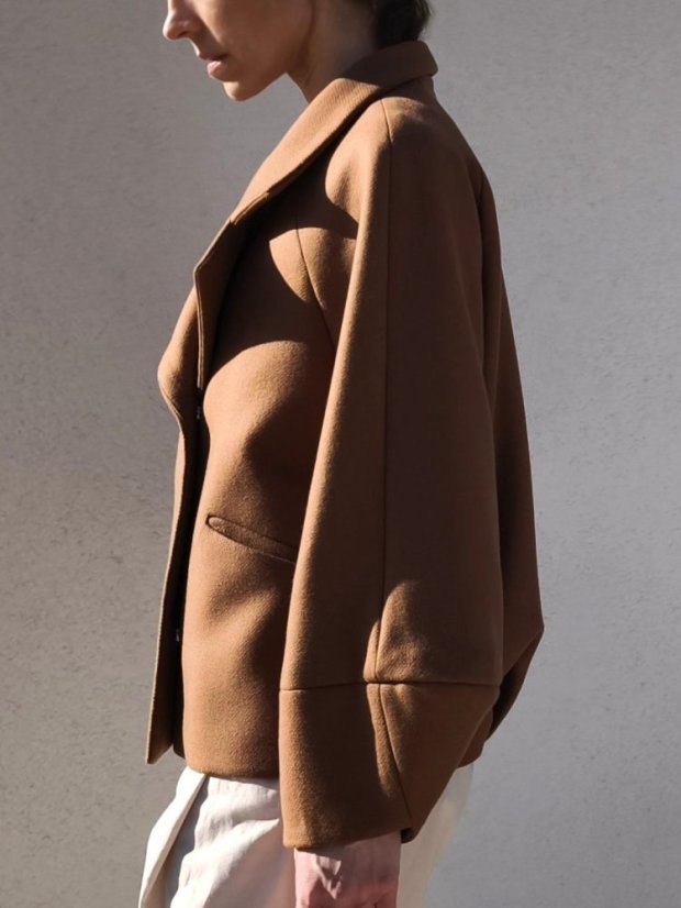 coat _SIX_ - size: S, color: grey