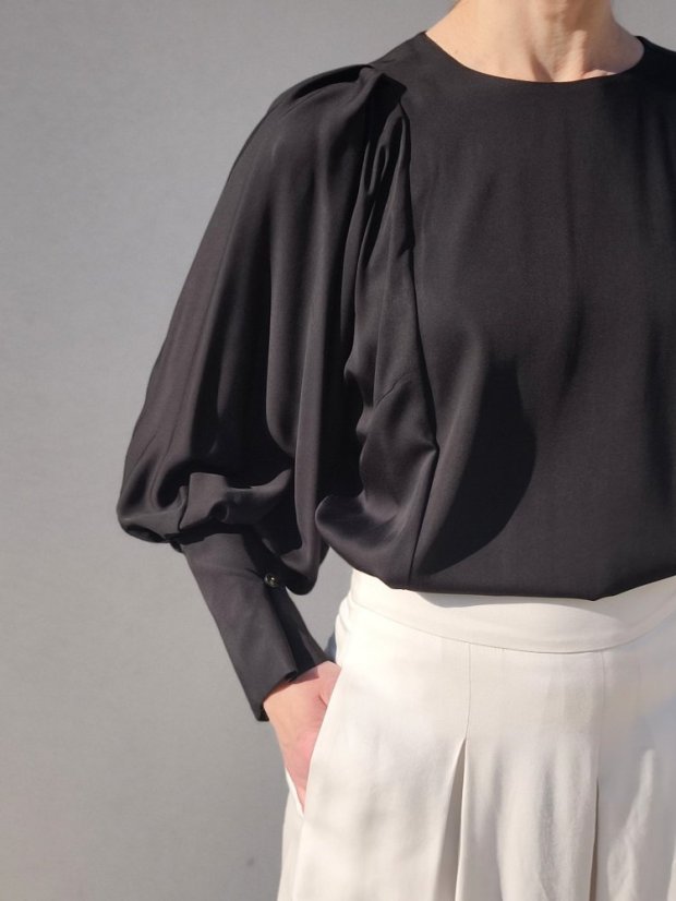 blúzka_MINIMAL_viscose satin - veľkosť: L, farba: čierna