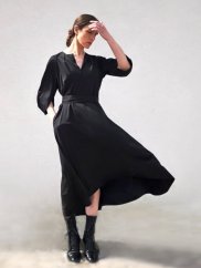 šaty_EIGHT_ viscose satin