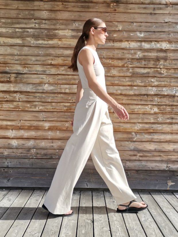 trousers_THREE_