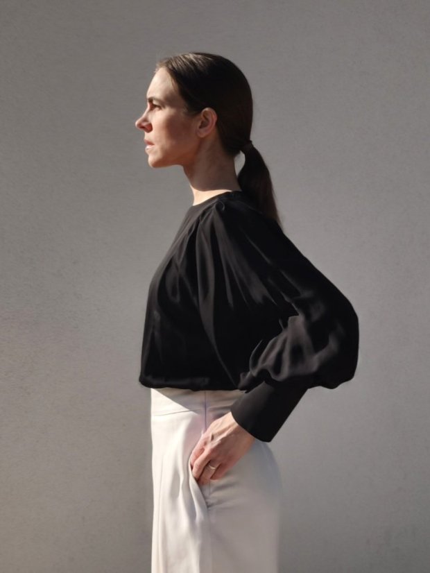 blúzka_MINIMAL_viscose satin - veľkosť: L, farba: čierna